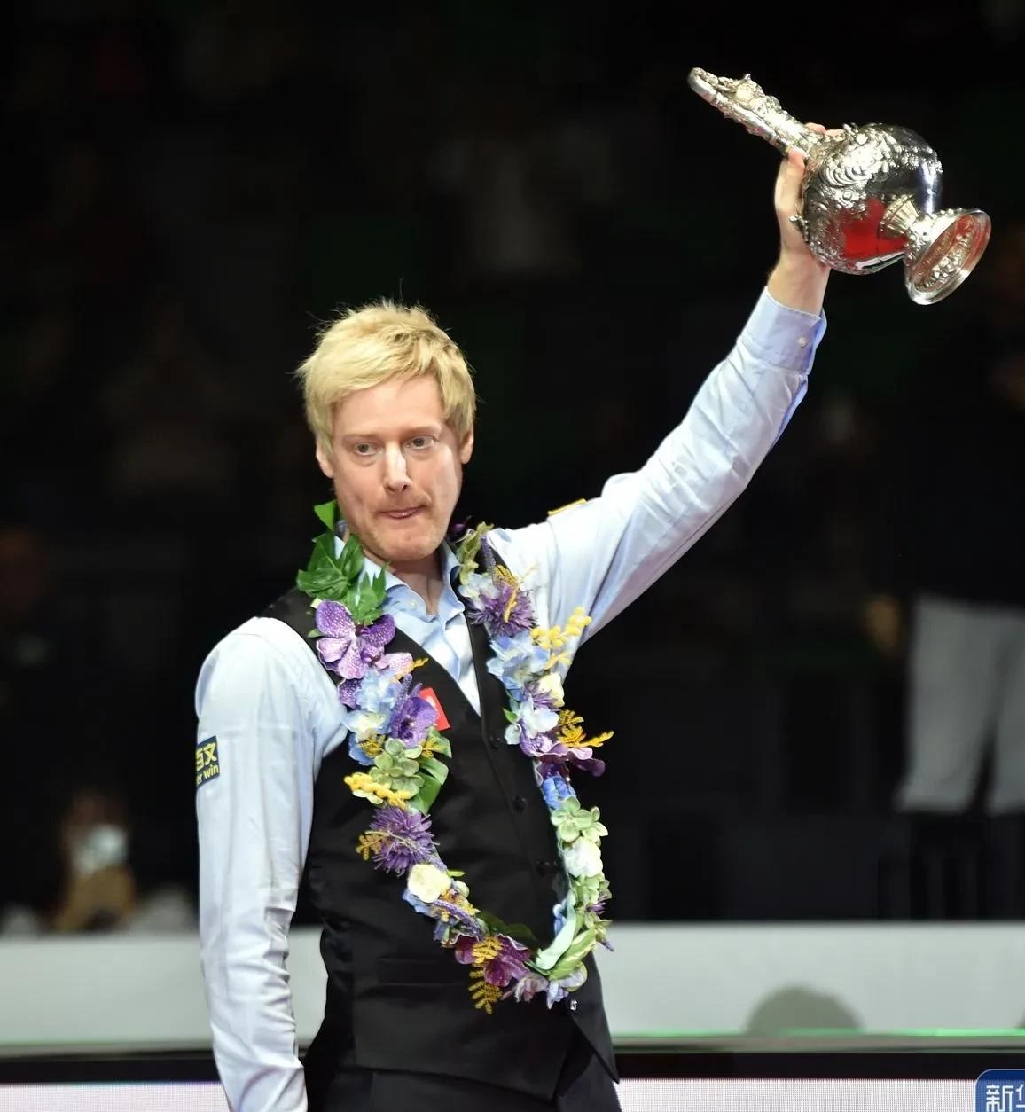 受到比赛的 受到比赛的