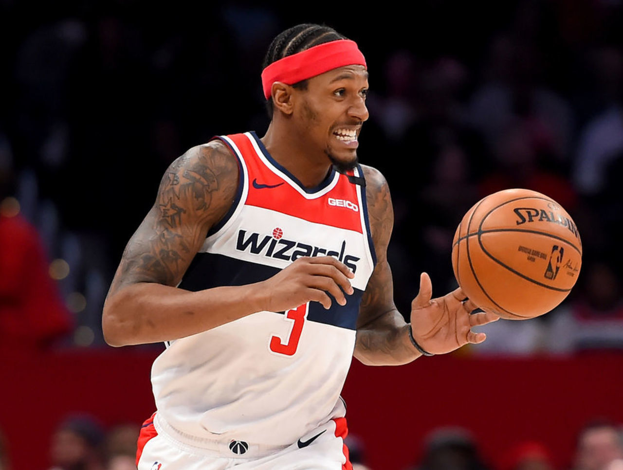 阿尔瓦雷斯 阿尔瓦雷斯