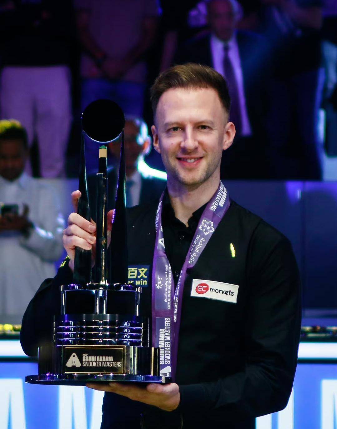 很多专业人 很多专业人