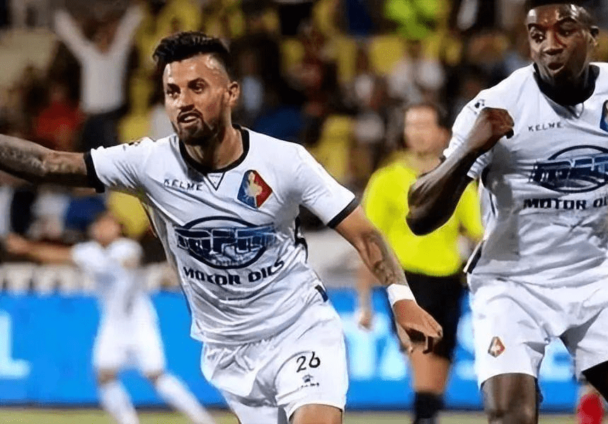 径世锦赛上 径世锦赛上